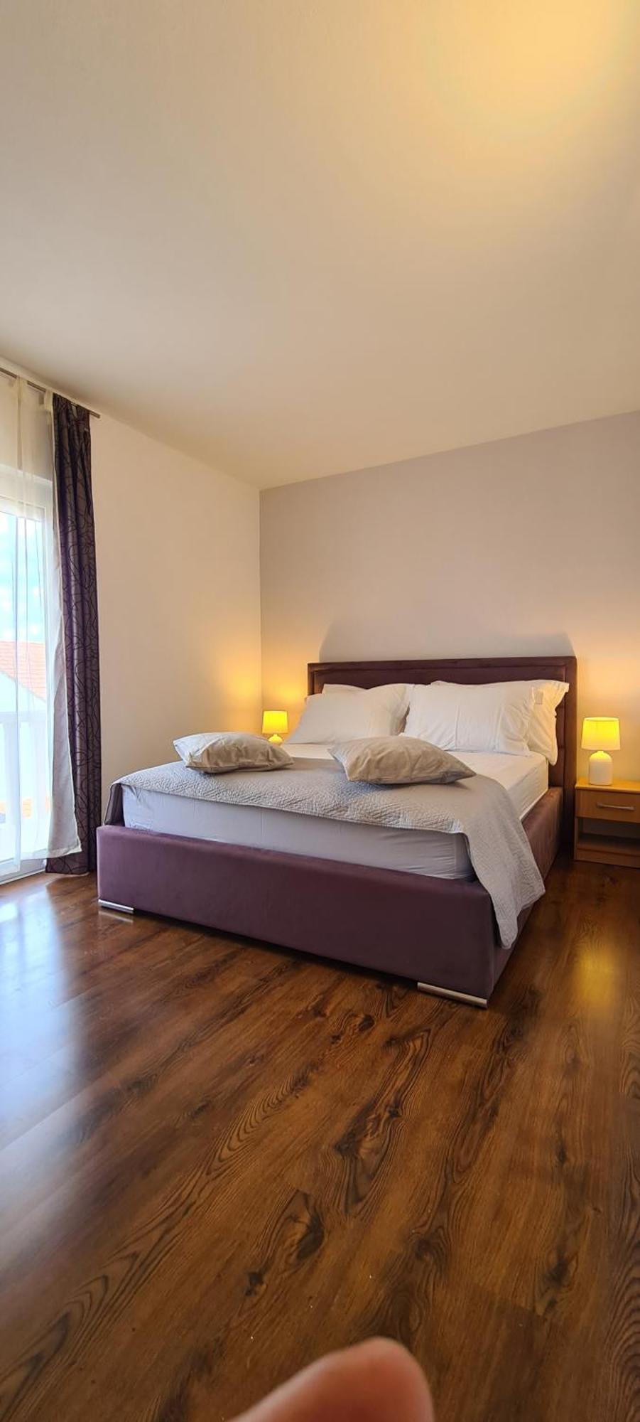 Apartments Mery Supetar Exterior photo